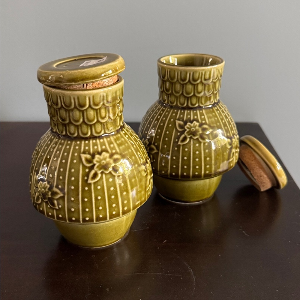 Japanese Green Ceramic Jars with Lid